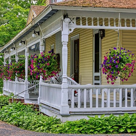 Rockwell Falls Inn And Wine Bar Lake Luzerne Exterior photo